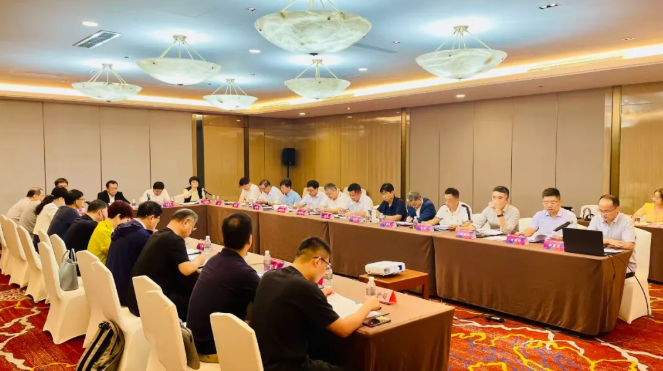 破局多重挑戰(zhàn)！產(chǎn)業(yè)用紡織品行業(yè)“十五五”發(fā)展指導(dǎo)意見研討會在上海召開